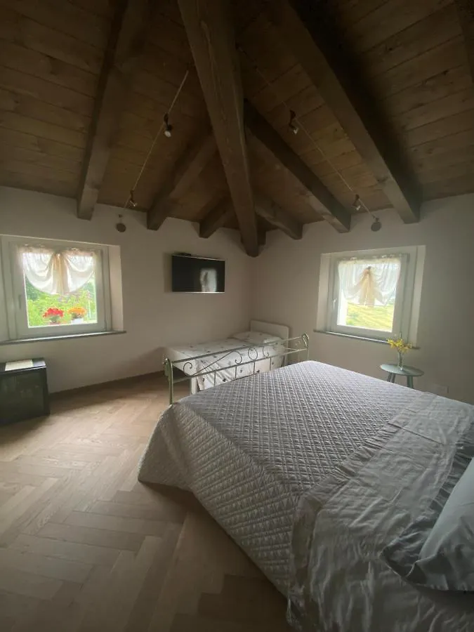 Bed & Breakfast Poderino - A Place To Feel Cento