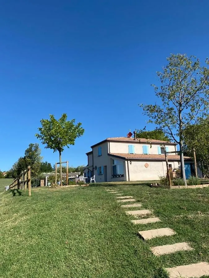 Poderino - A Place To Feel Cento  Bed & Breakfast