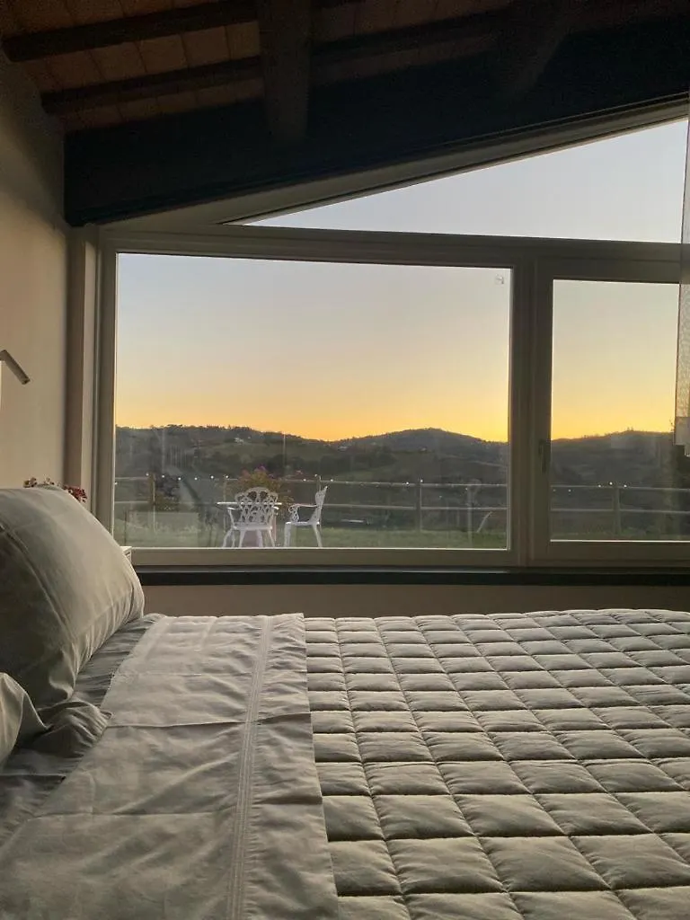 Poderino - A Place To Feel Cento  Bed & Breakfast
